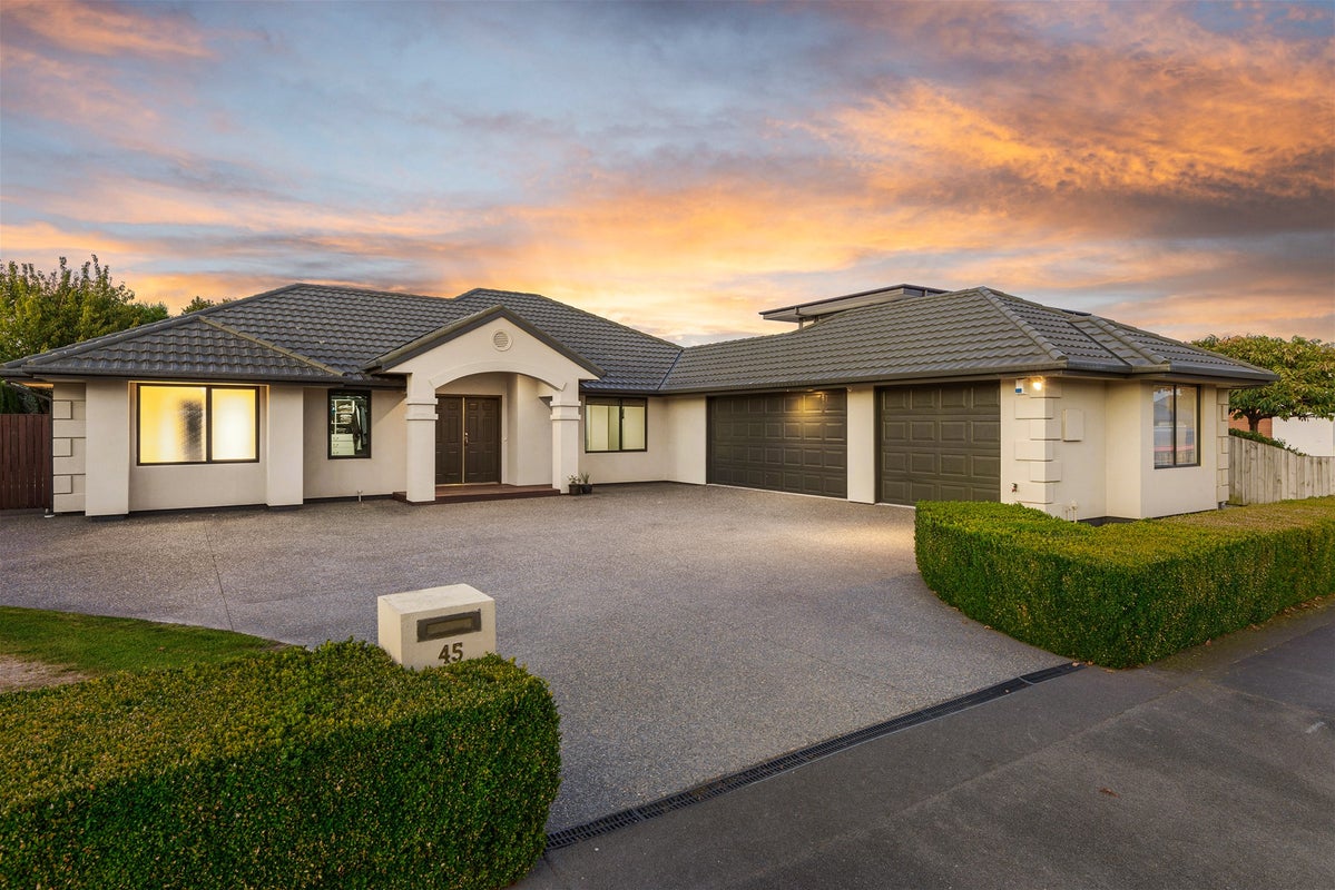 45 Travis Country Drive, Burwood, Christchurch - Carousel 1