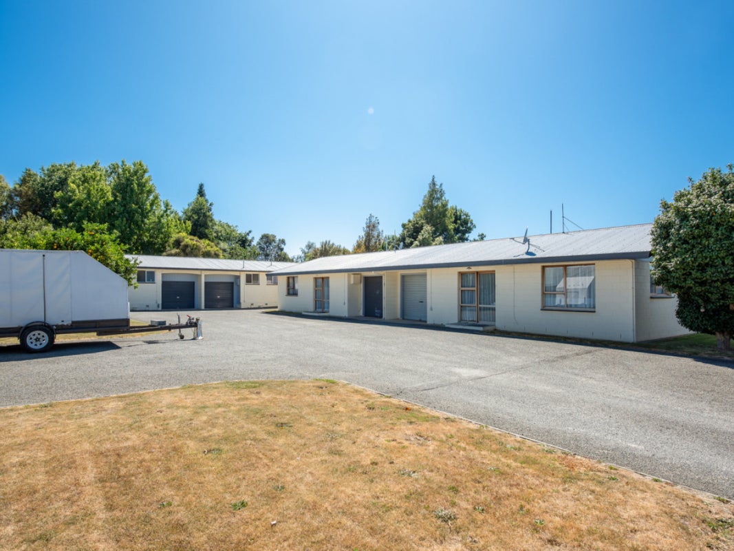 99 Budge Street, Riversdale, Blenheim - Carousel 1