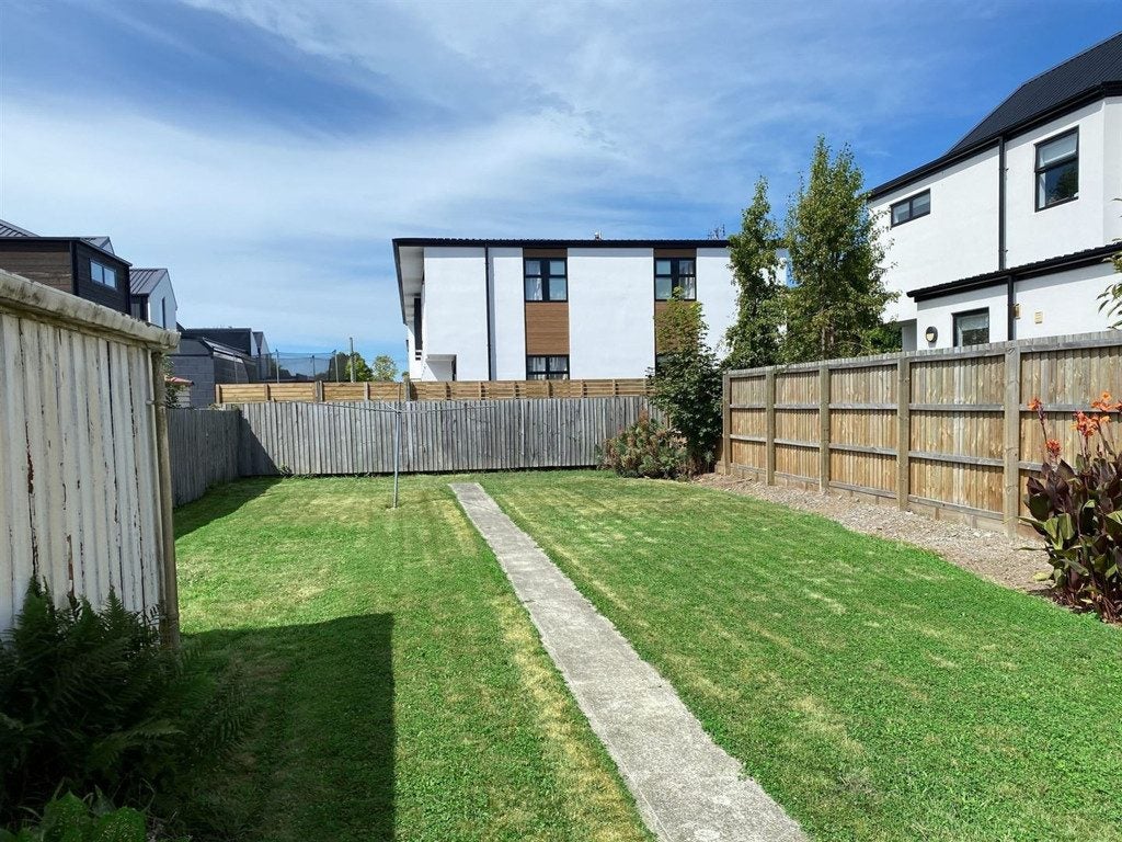34 Sherborne Street, St Albans, Christchurch - Carousel 12