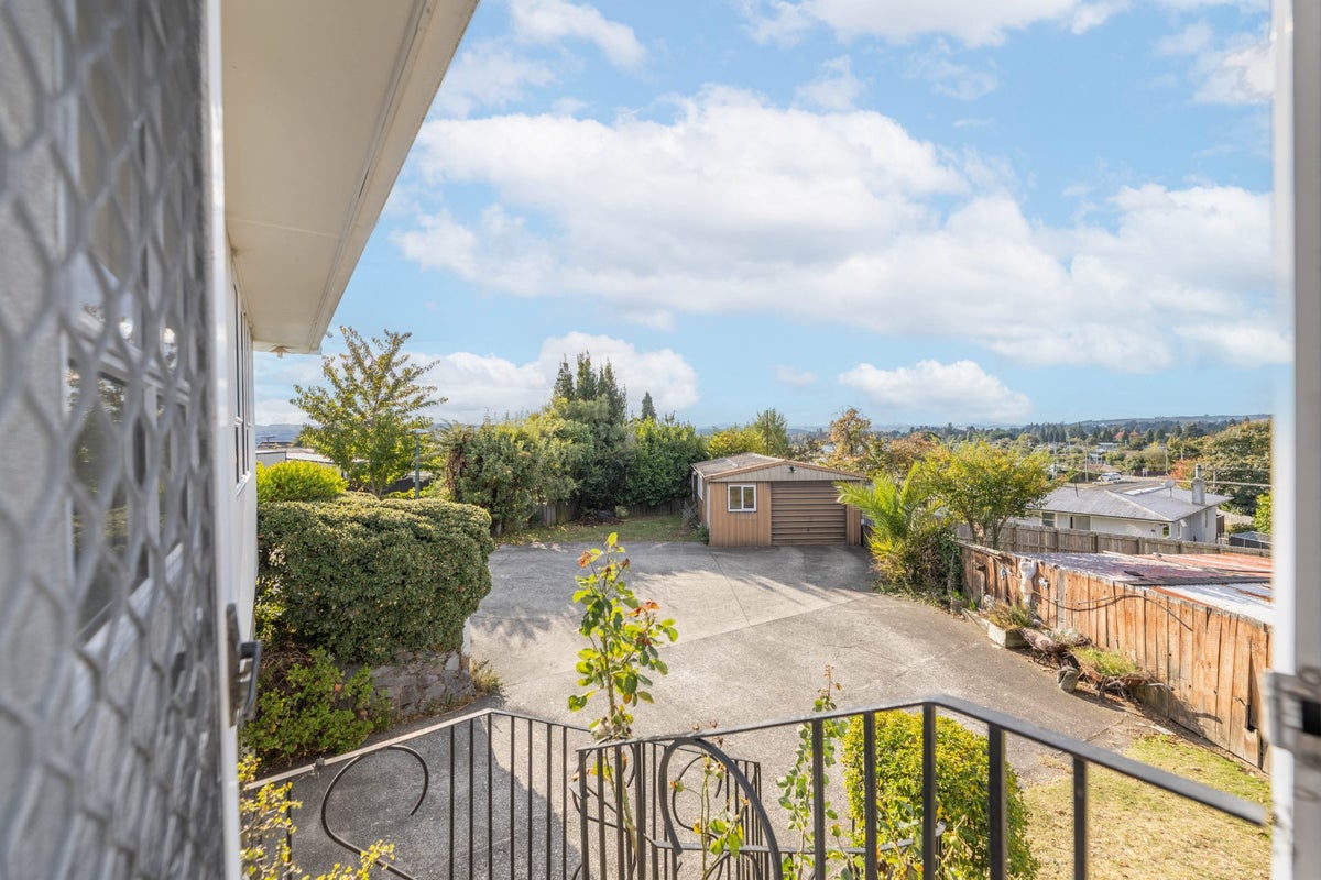195 Taharepa Road, Tauhara, Taupo - Carousel 2
