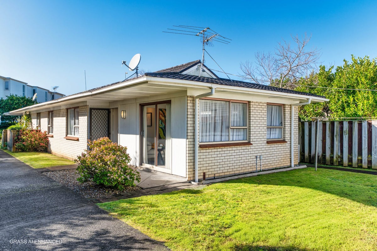 2/826 Manukau Road, Royal Oak, Auckland City, Auckland - Carousel 1