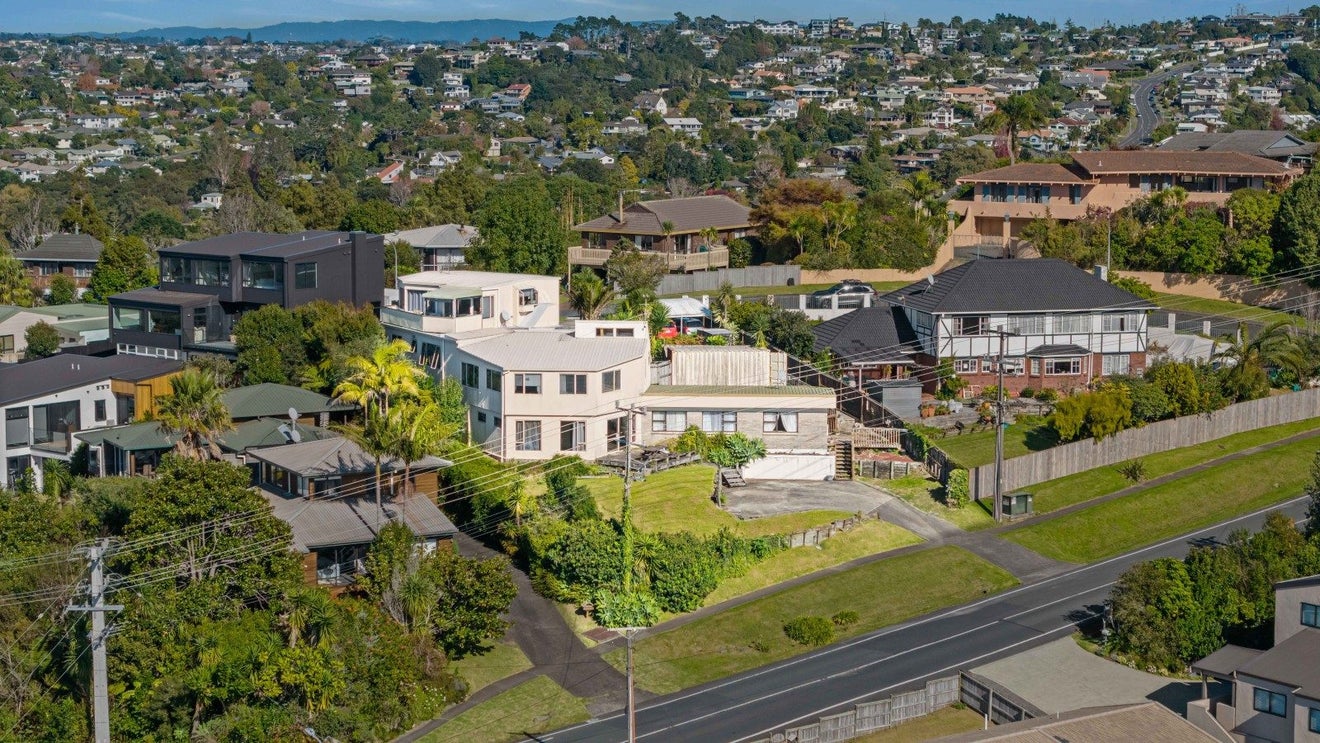 196 Glenvar Road, Torbay, Auckland - Carousel 2
