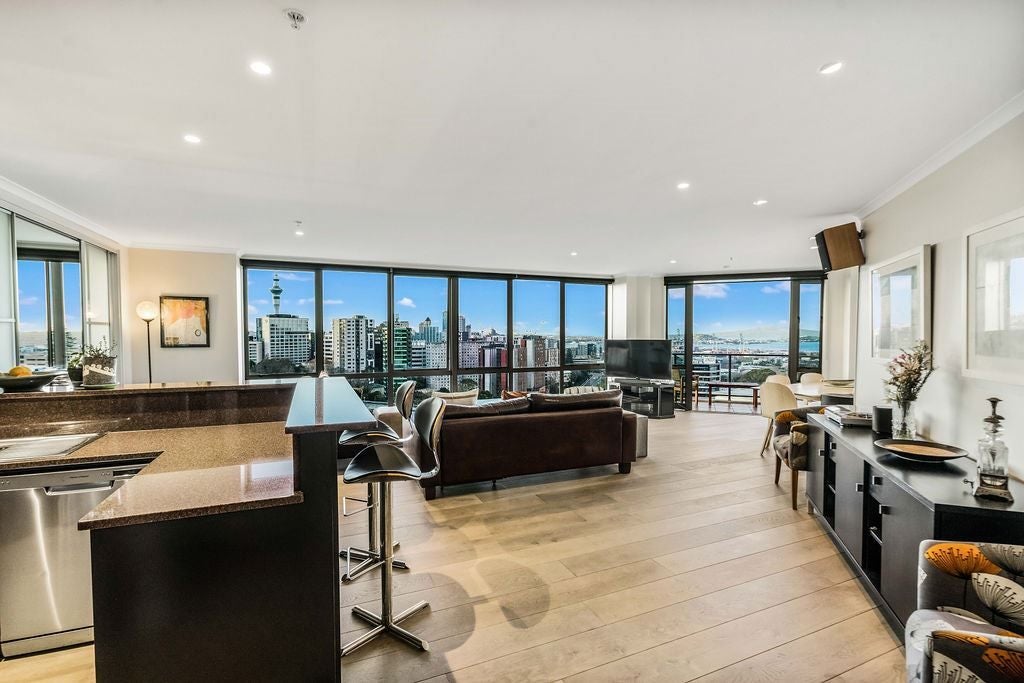 705/135 Grafton Road, Grafton, Auckland - Carousel 2
