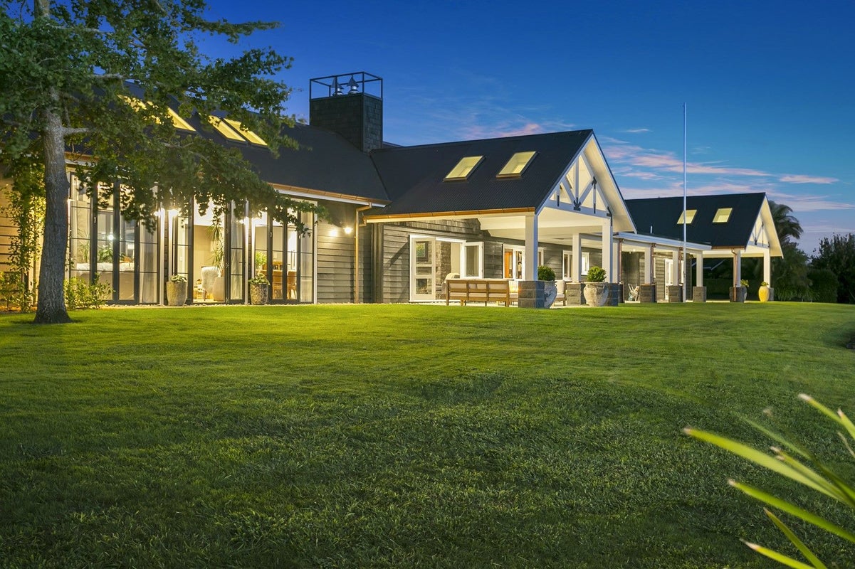 20 Amber Lane, Karapiro, Cambridge - Carousel 2