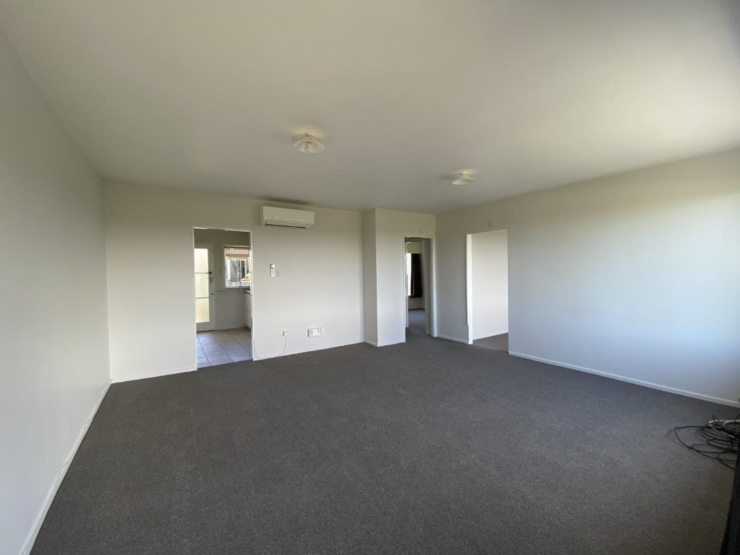 5/0 Owairaka Avenue, Owairaka, Auckland - Carousel 2
