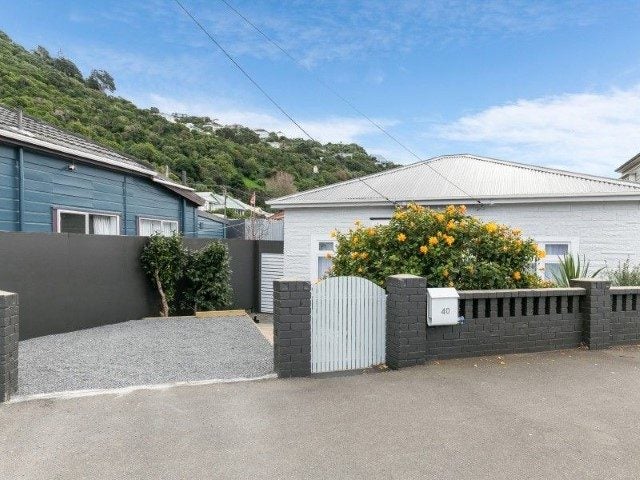 40 Rua Street, Lyall Bay, Wellington - Carousel 1