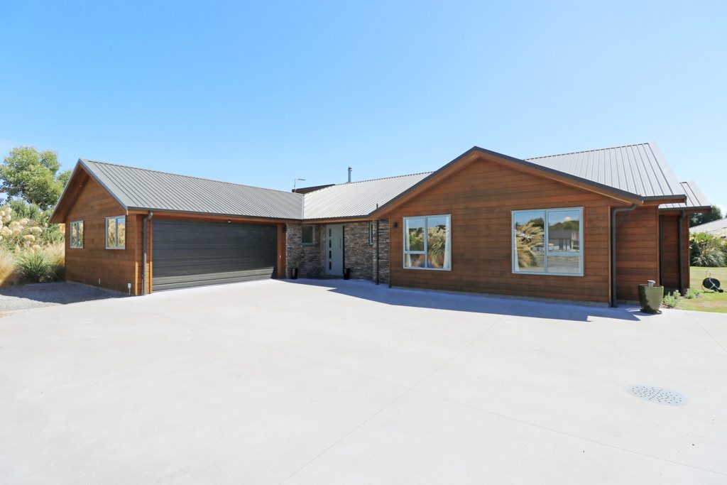 22 Kakariki Way, Otatara, Invercargill - Carousel 1