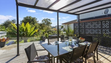 64 Ferry Parade, Herald Island, Auckland - Carousel 1
