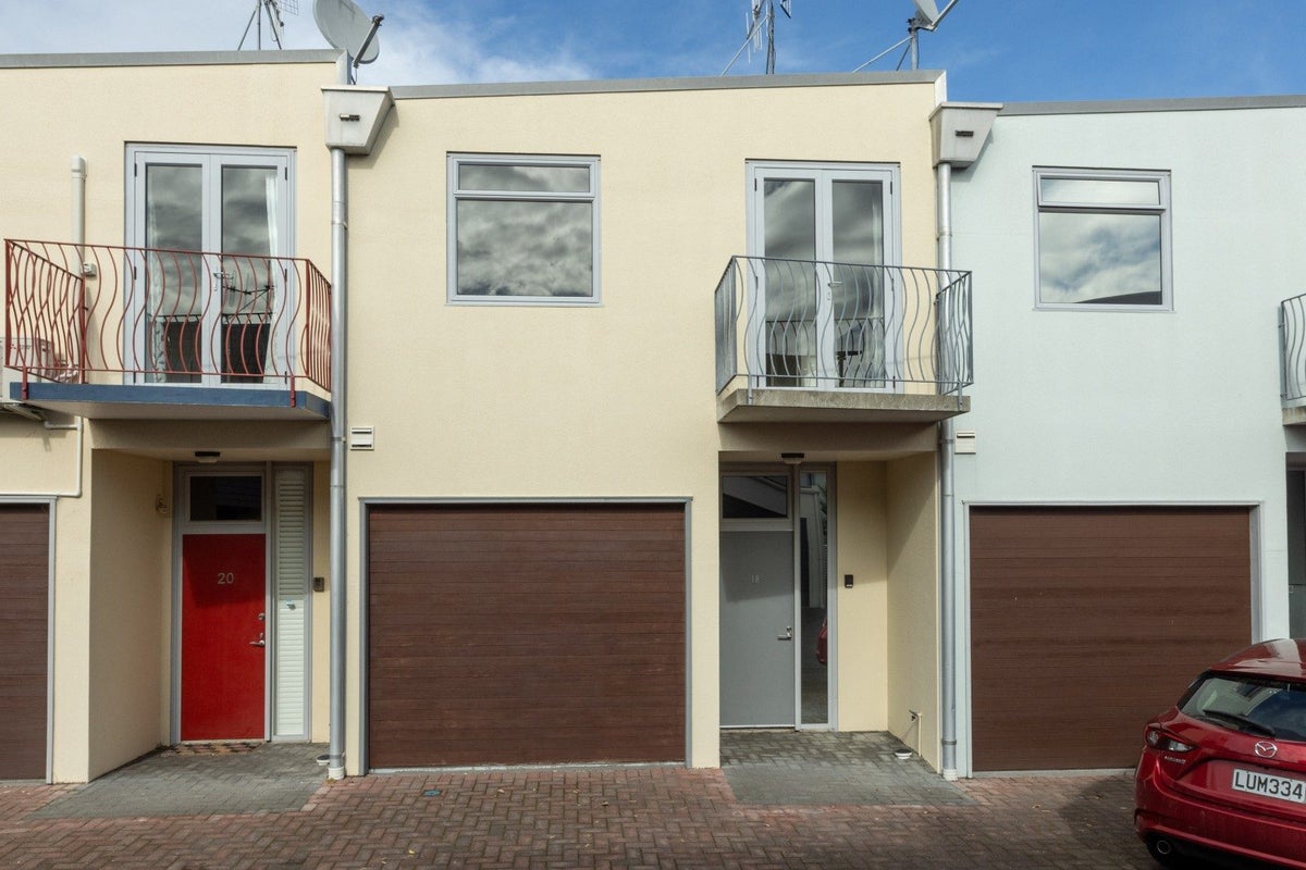18 Waghorne Street, Ahuriri, Napier - Carousel 14