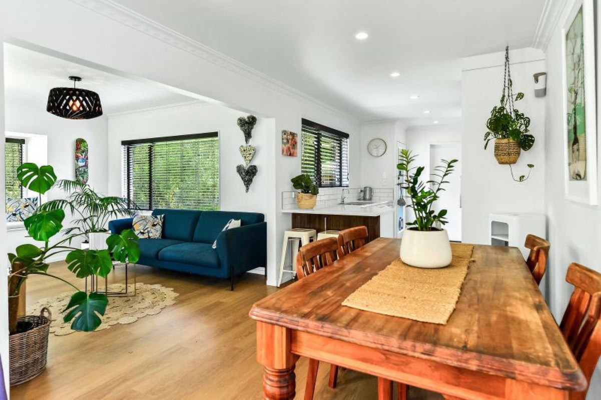 12 McLaren Place, Chedworth, Hamilton - Carousel 2
