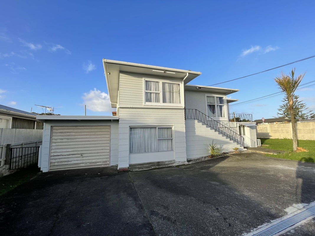 174 Richardson Road, Wesley, Auckland - Carousel 1