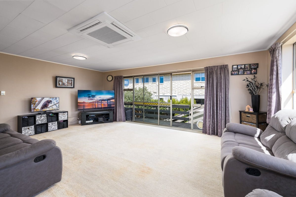 11 Burnett Street, Oceanview, Timaru - Carousel 2