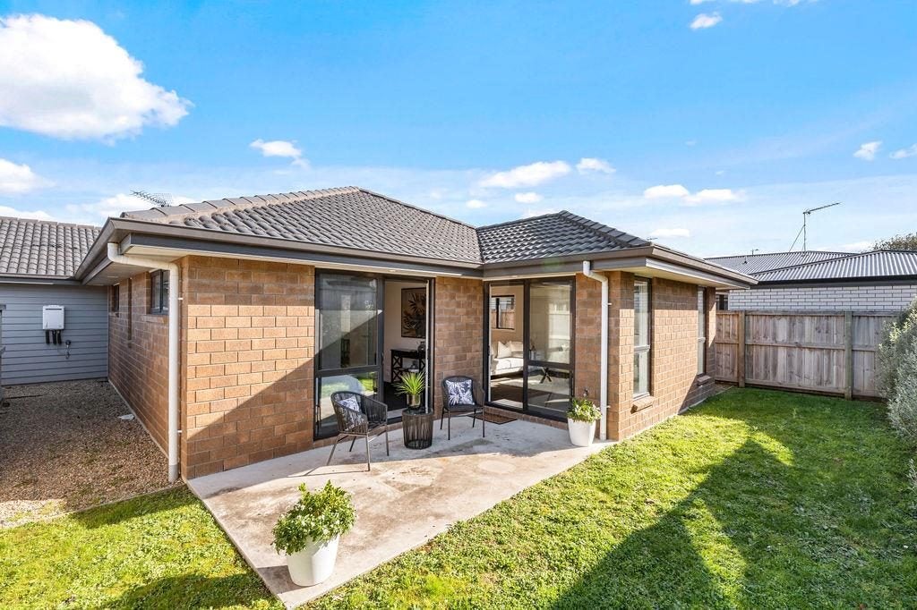 62 Benjamin Avenue, Rototuna North, Hamilton - Carousel 15