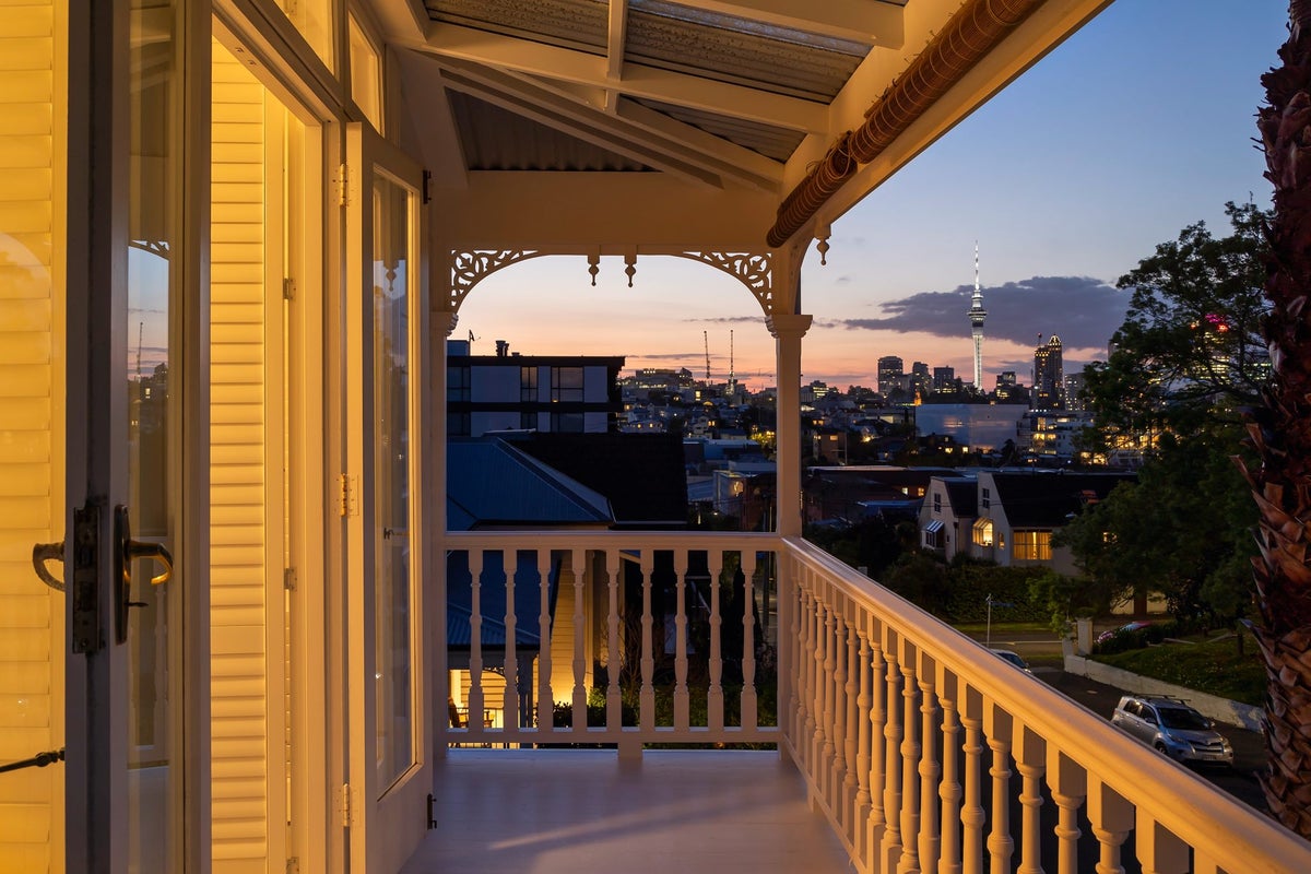19 Cleveland Road, Parnell, Auckland - Carousel 2