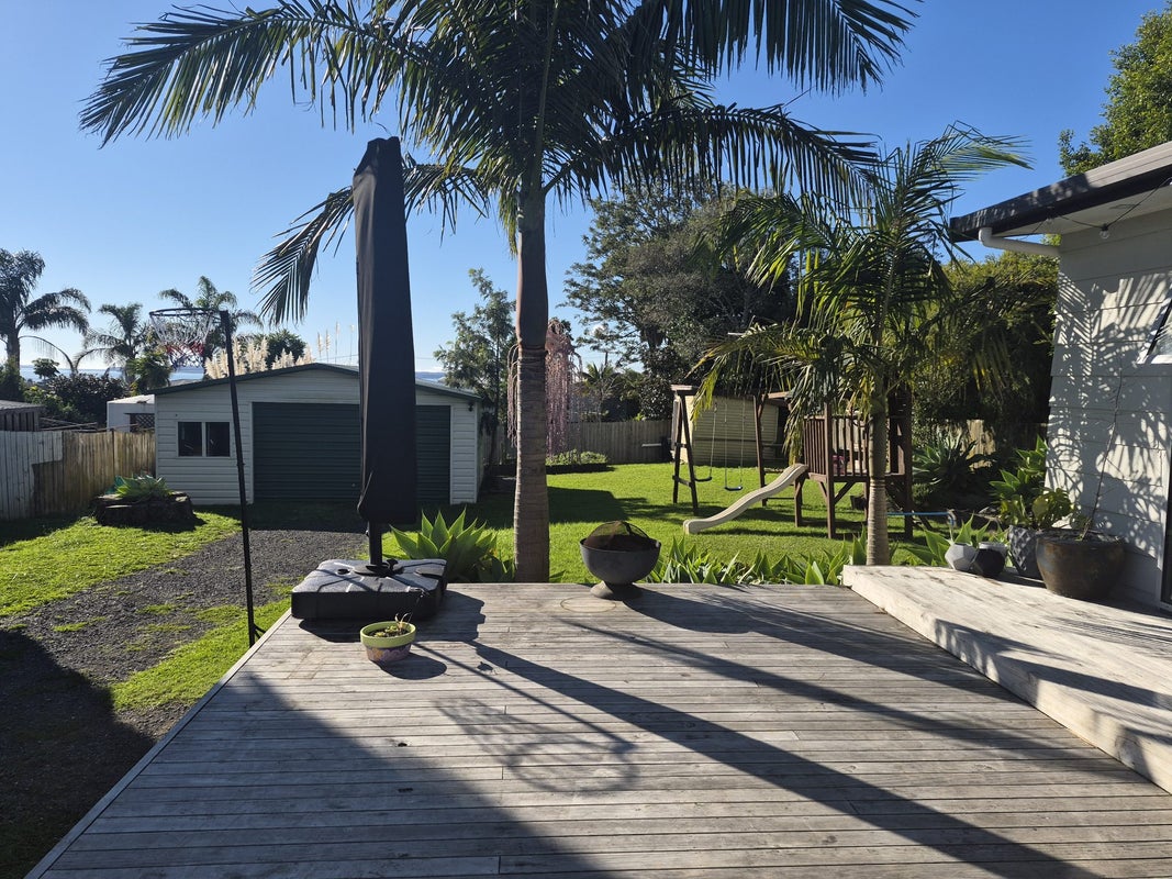 23 Karaka Road, Beachlands, Auckland - Carousel 18
