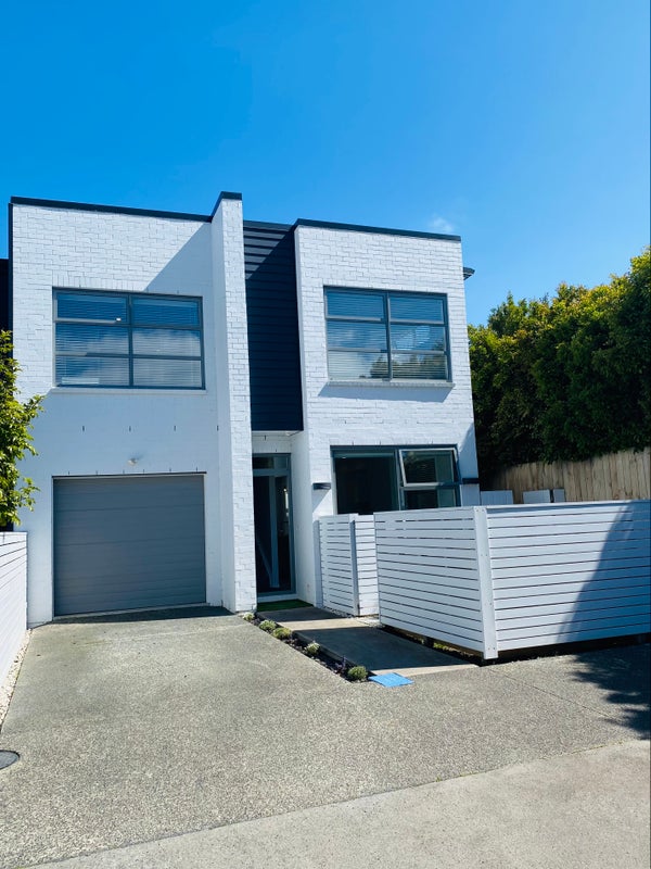 268D Jack Lachlan Drive, Beachlands, Auckland - Carousel 1