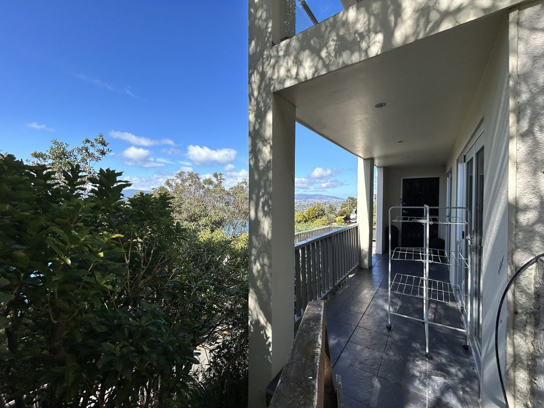 9A Robieson Street, Roseneath, Wellington - Carousel 2