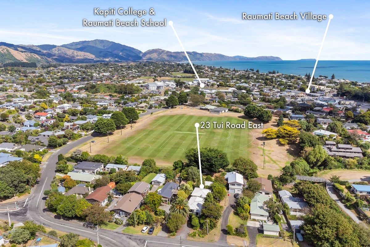 23 Tui Road, Raumati Beach, Paraparaumu - Carousel 2
