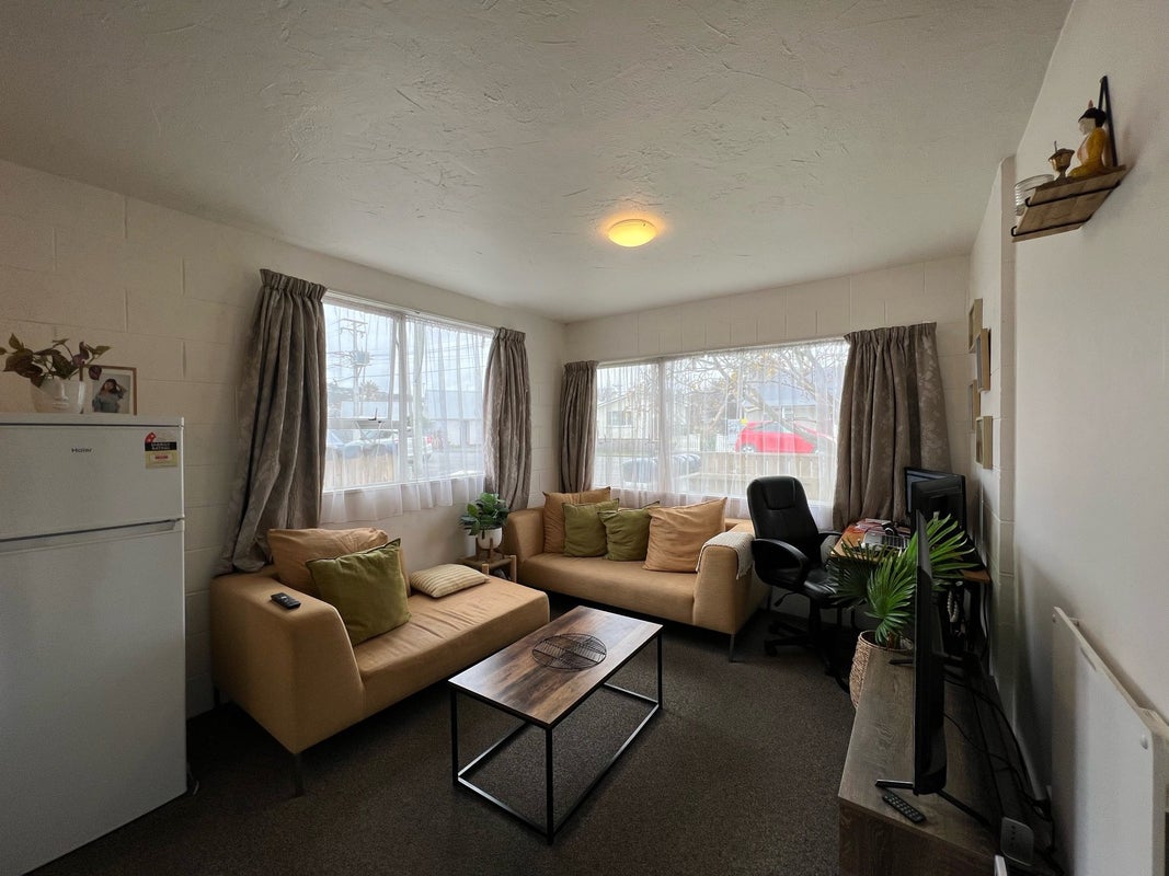 3/19 Tama Street, ALICETOWN, LOWER HUTT - Carousel 2