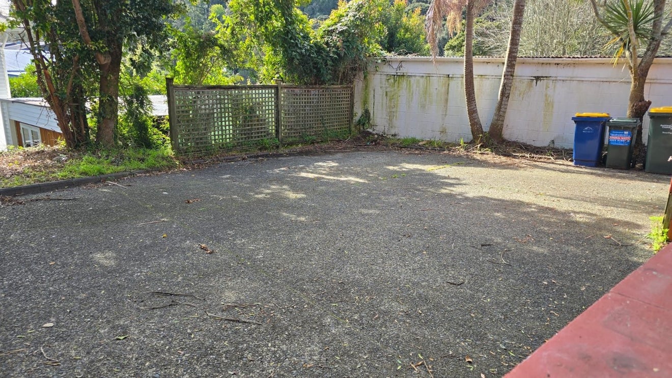 1 Lauderdale Road, Birkdale, Auckland - Carousel 13