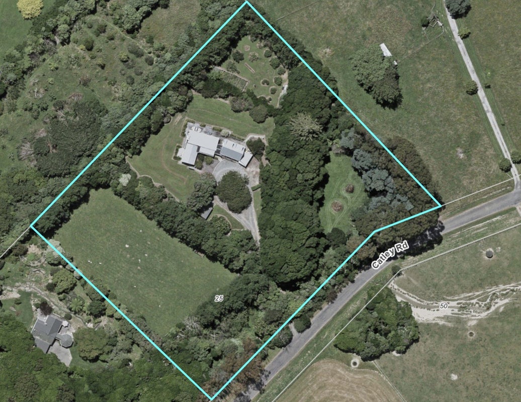 25 Catley Road, Te Horo, Otaki - Carousel 32