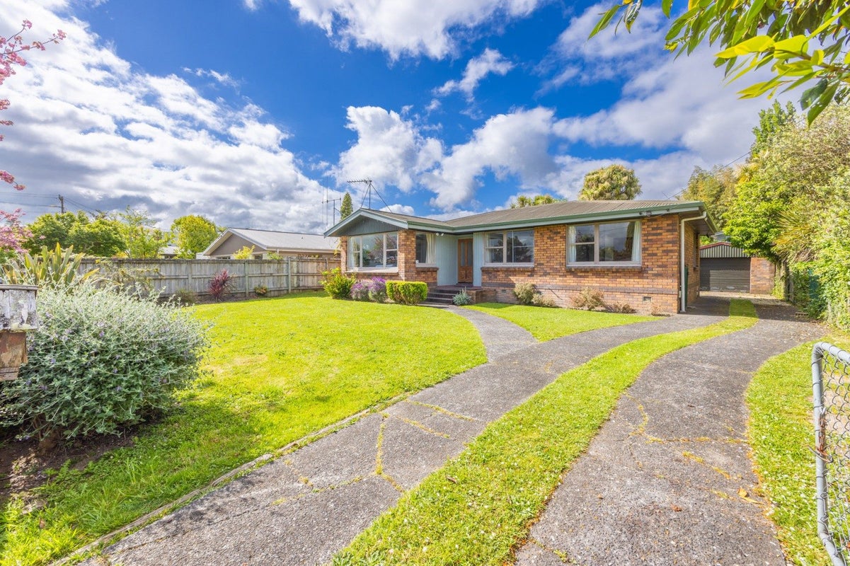 30 Wake Street, Chartwell, Hamilton - Carousel 2