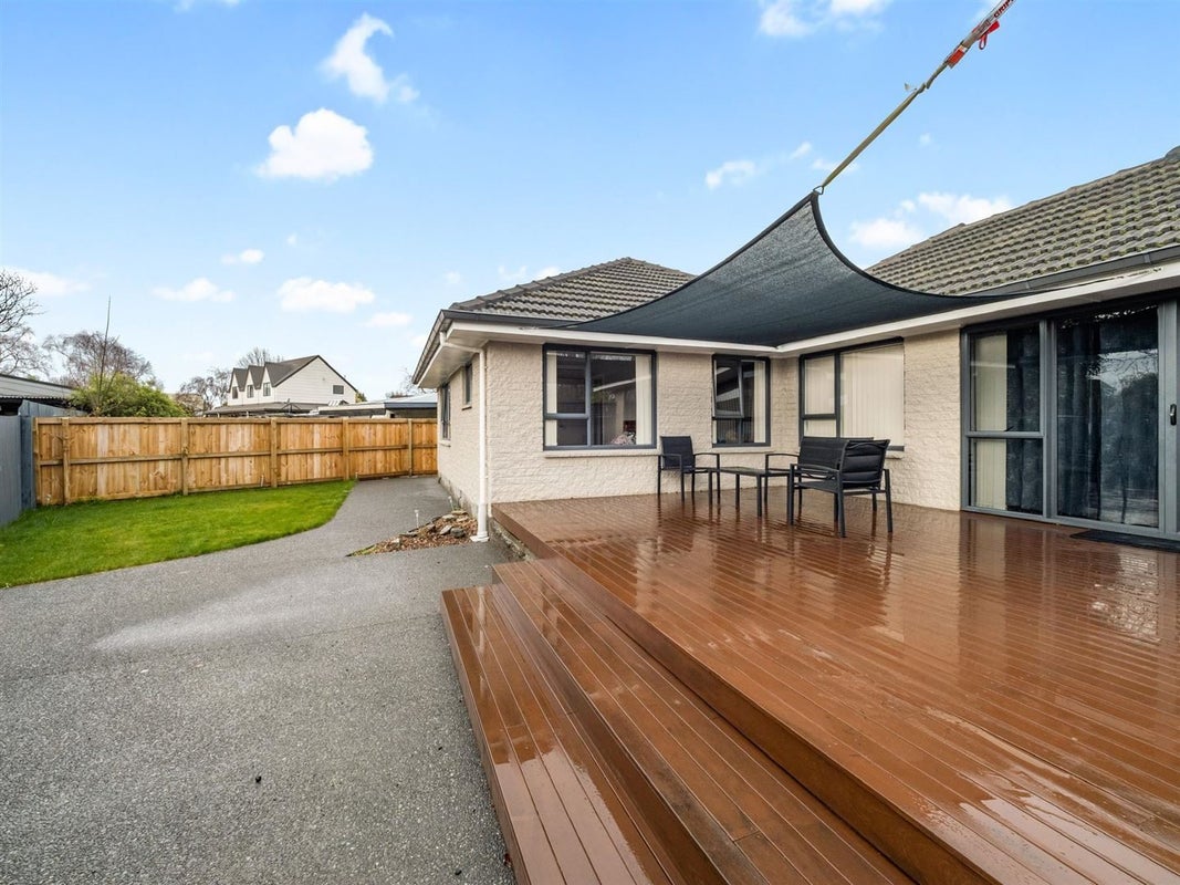 50 Lake Terrace Road, Burwood, Christchurch - Carousel 2