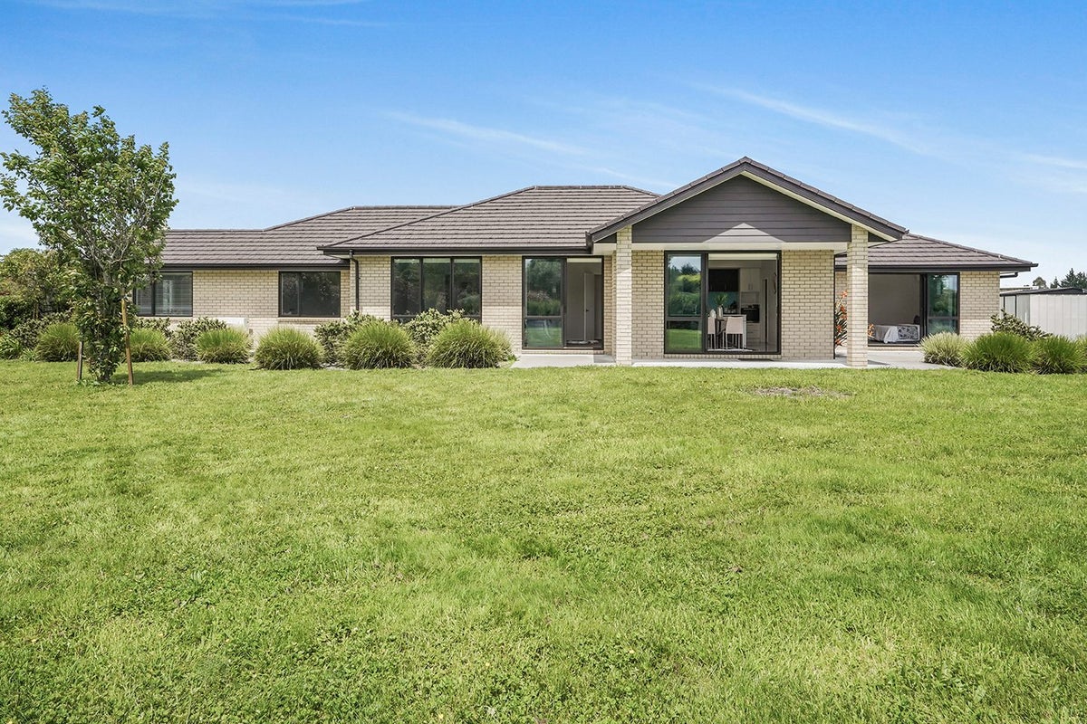 21 Windmill Road, Tamahere, Hamilton - Carousel 2