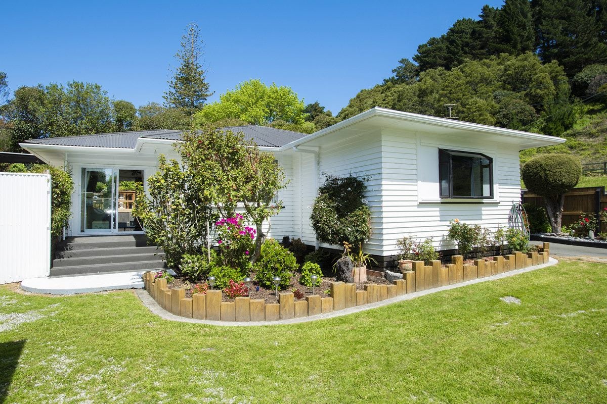 88 Endcliffe Road, Kaiti, Gisborne - Carousel 2