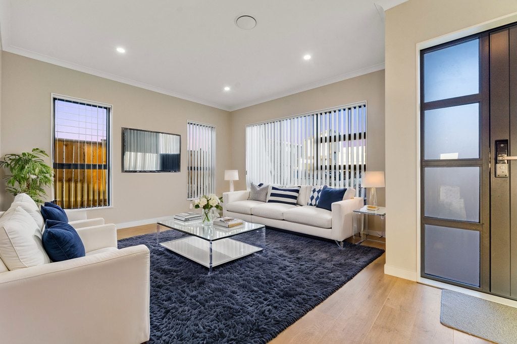 16 Exmoor Road, Karaka, Papakura - Carousel 2