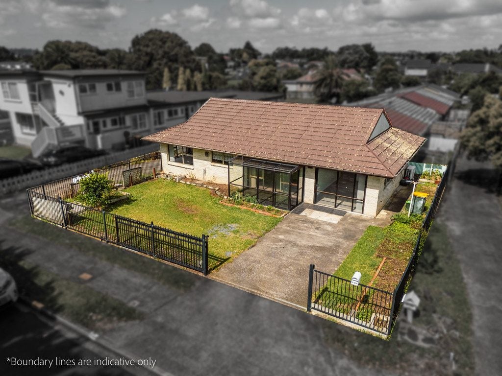 1/215 Shirley Road, Papatoetoe, Auckland - Carousel 2
