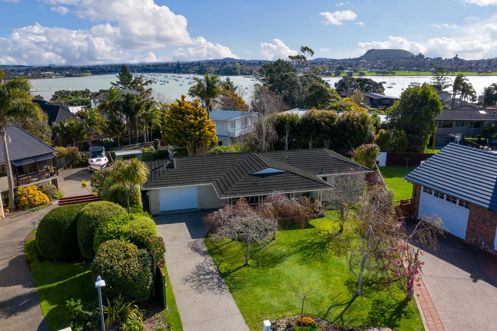 19 The Anchorage, Sunnyhills, Auckland - Carousel 2