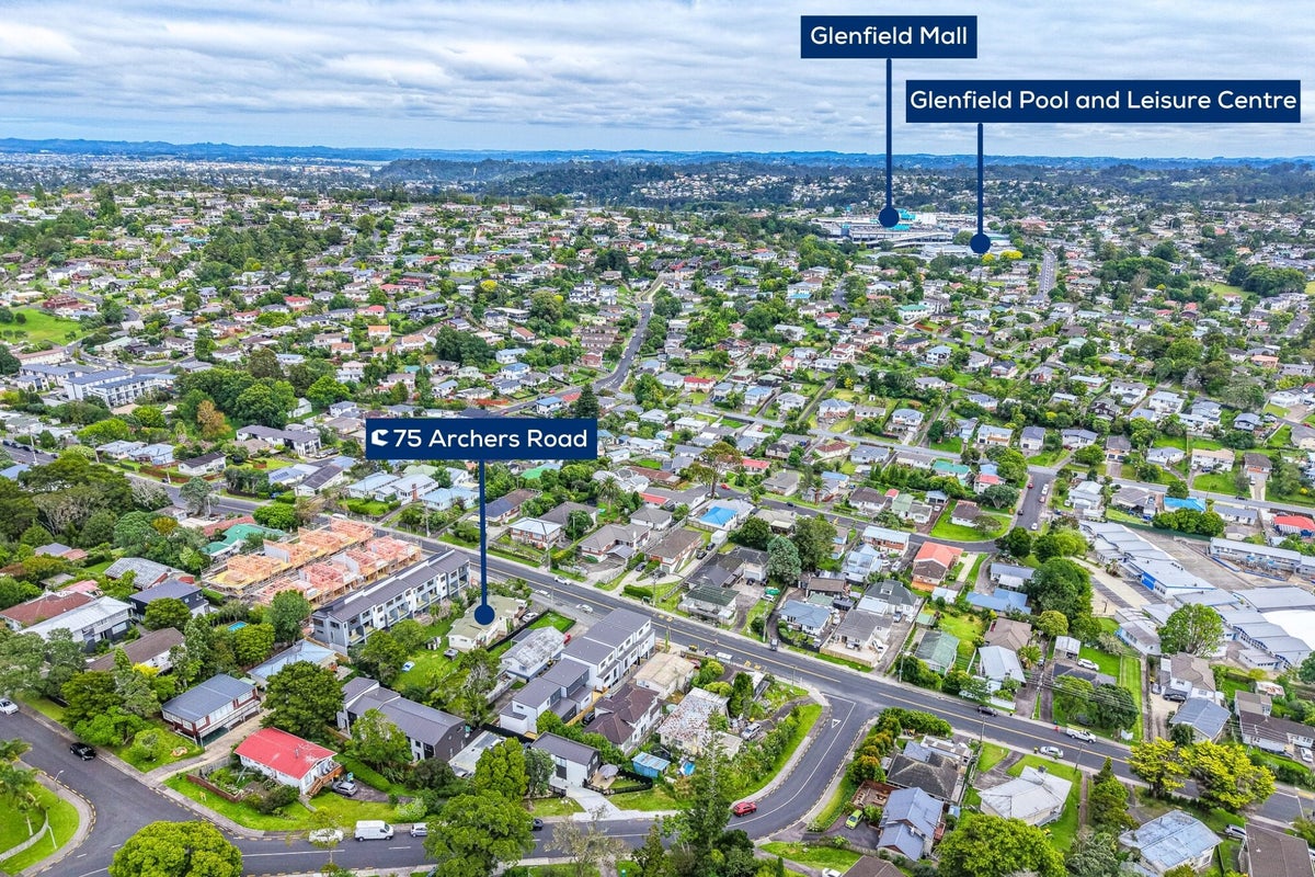 75 Archers Road, Hillcrest, Auckland - Carousel 1