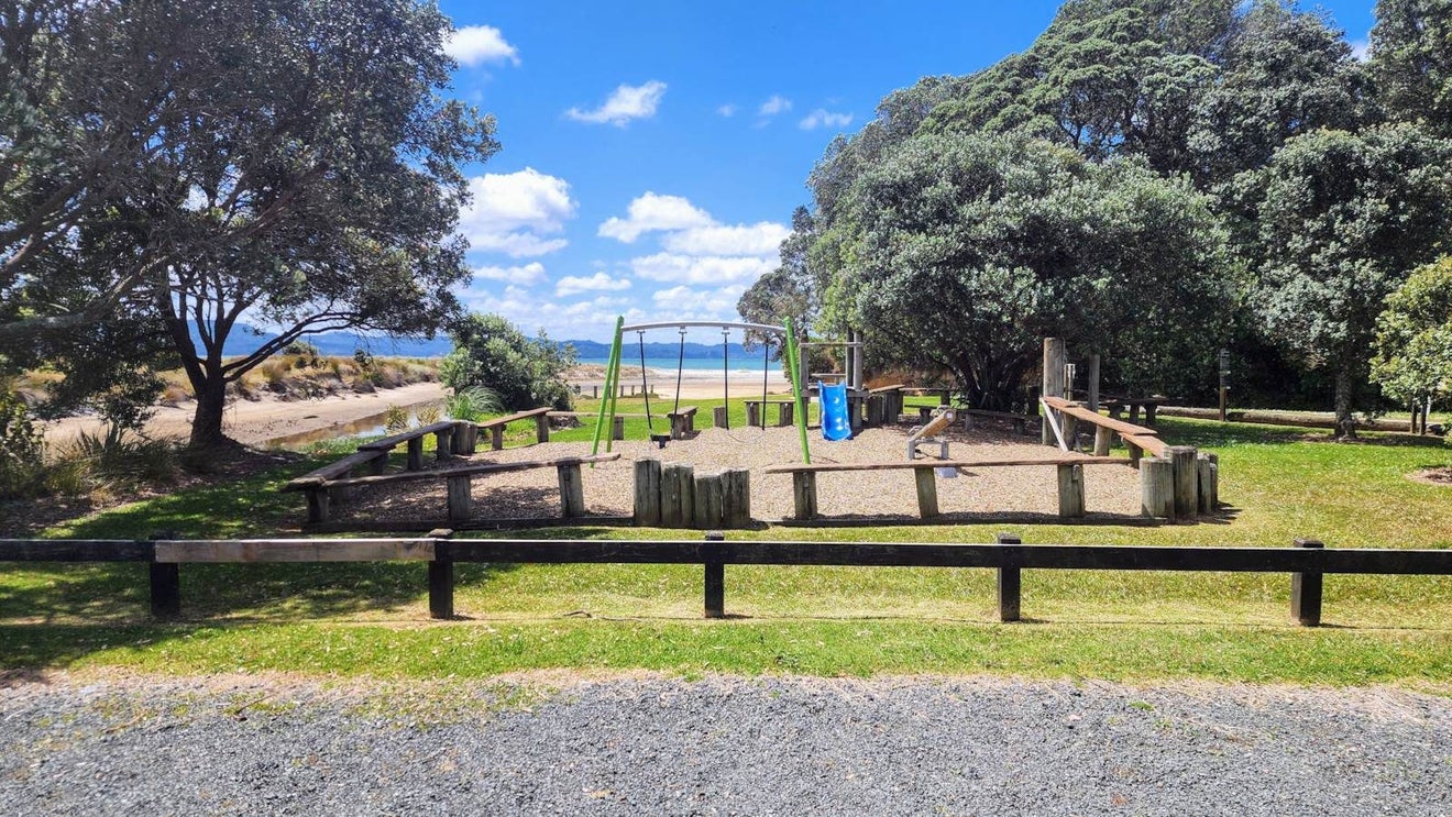 299 Big Bay Road, Manukau Heads, Franklin, Auckland - Carousel 19