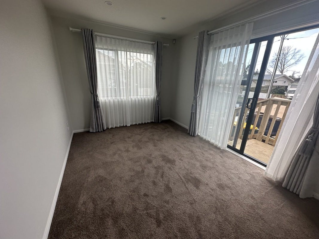 2 Perth Street, Otara, Auckland - Carousel 14