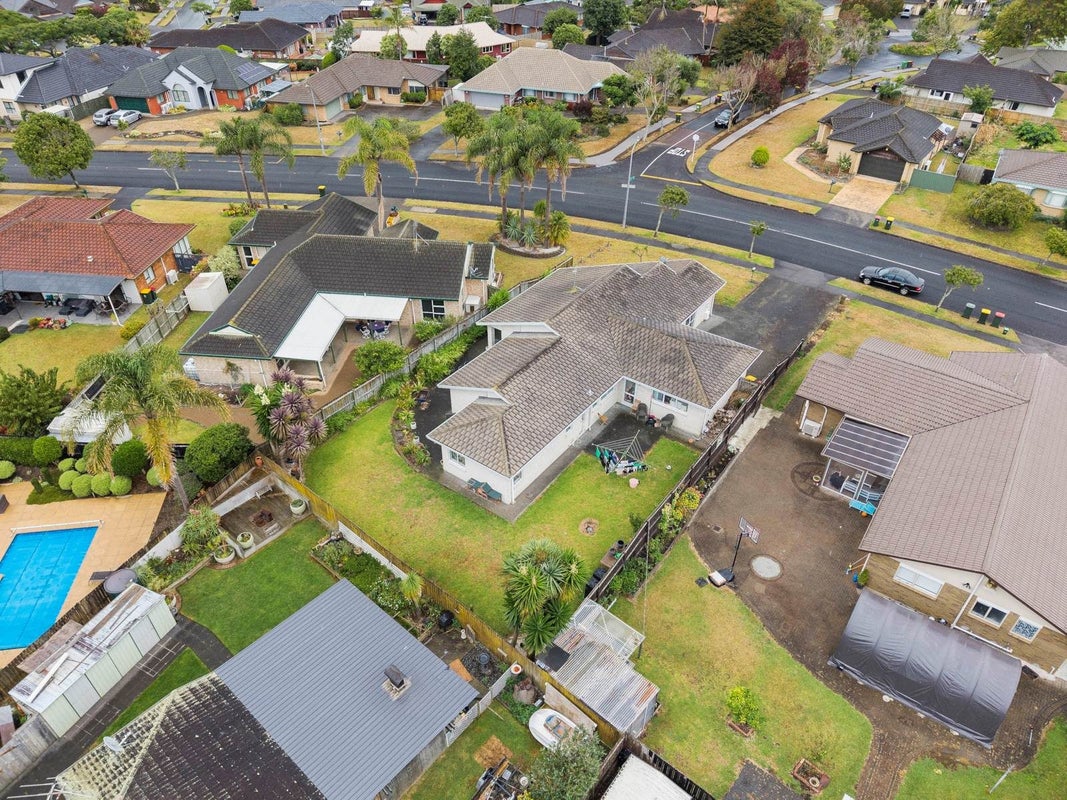 71 Tington Avenue, Wattle Downs, Auckland - Carousel 22