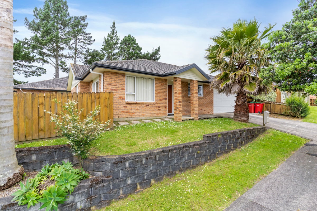 2 Richard Halse Drive, Manurewa, Auckland - Carousel 2