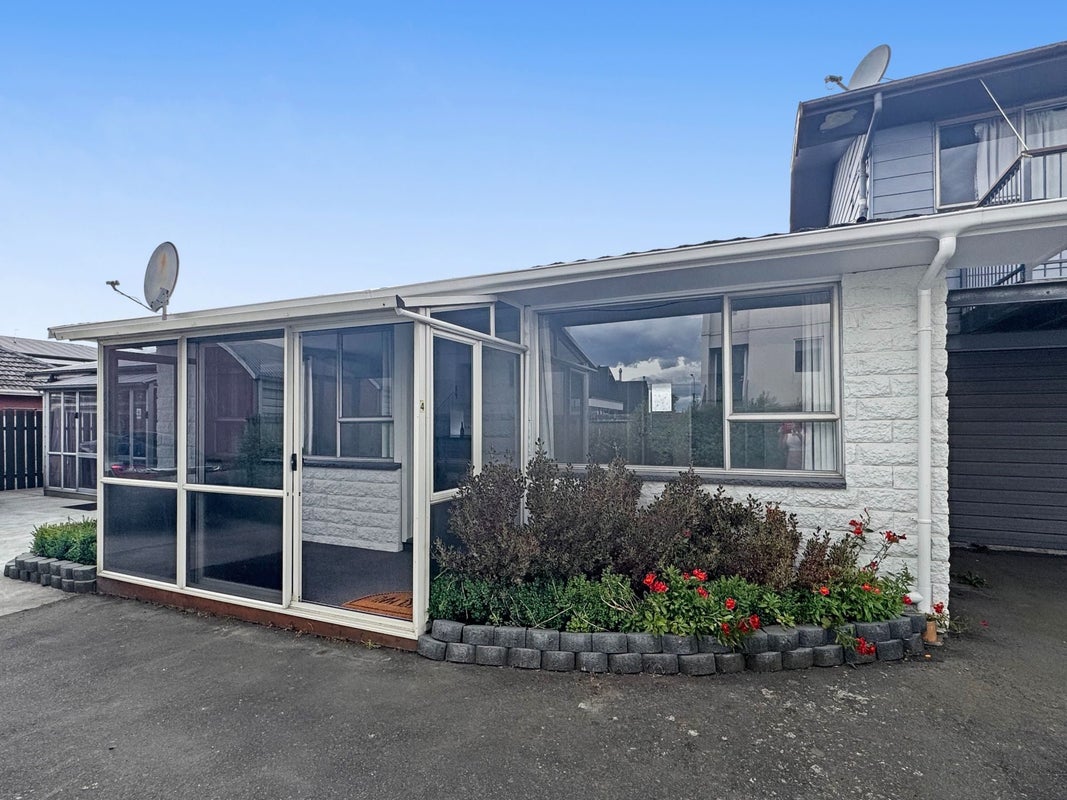 4/11 Cross Street, Phillipstown, Christchurch - Carousel 1