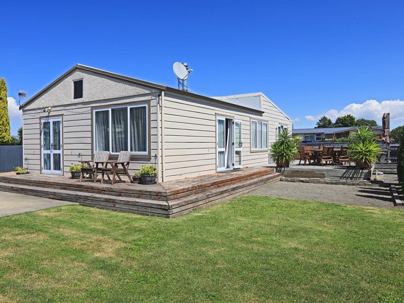 2/807 Lyell Street, Akina, Hastings - Carousel 1