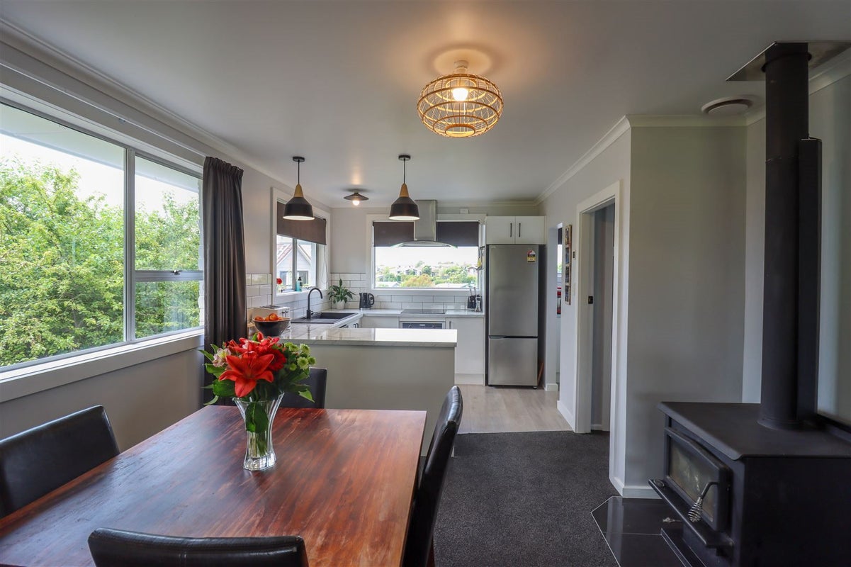 8 Waitaki Street, Glenwood, Timaru - Carousel 2
