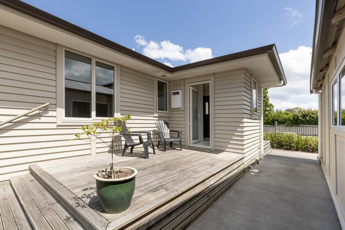 1 Oxford Street, Parkvale, Tauranga - Carousel 2