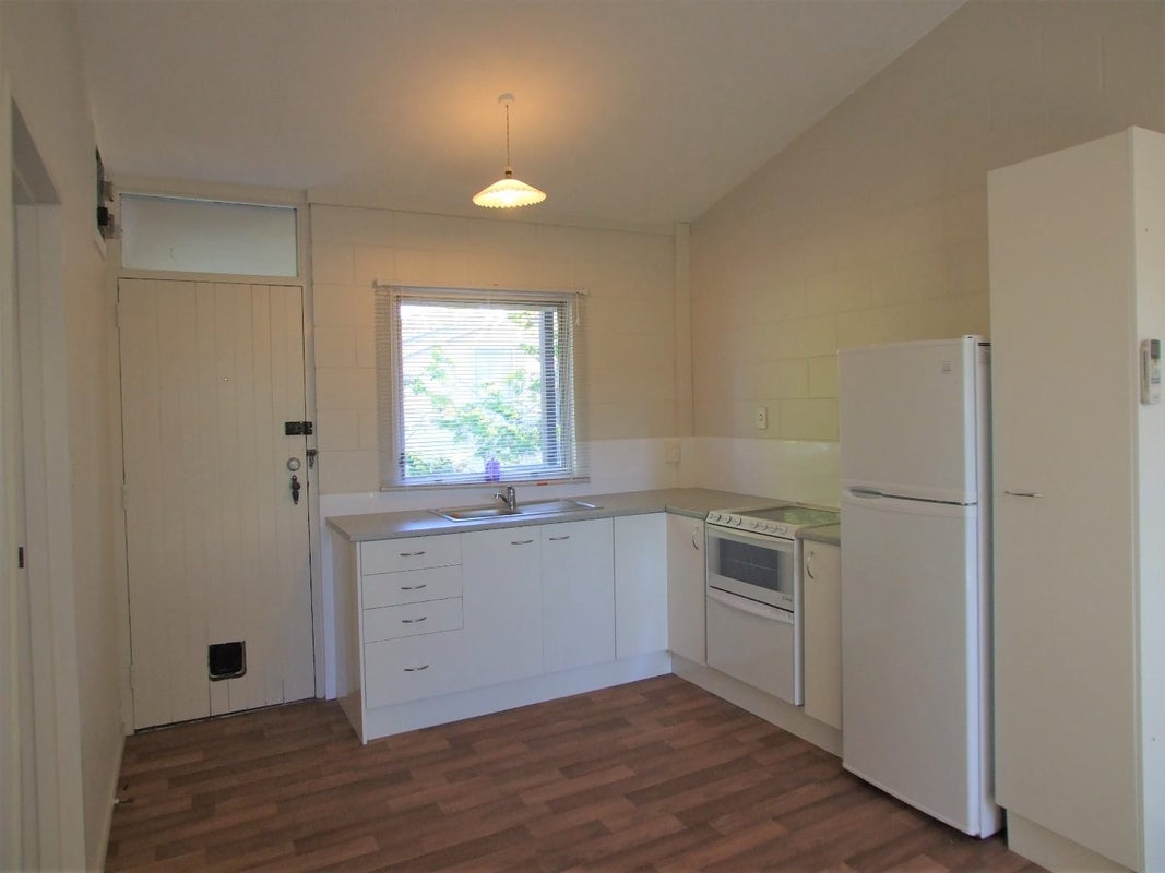 7/106 Nursery Road, Phillipstown, Christchurch - Carousel 1