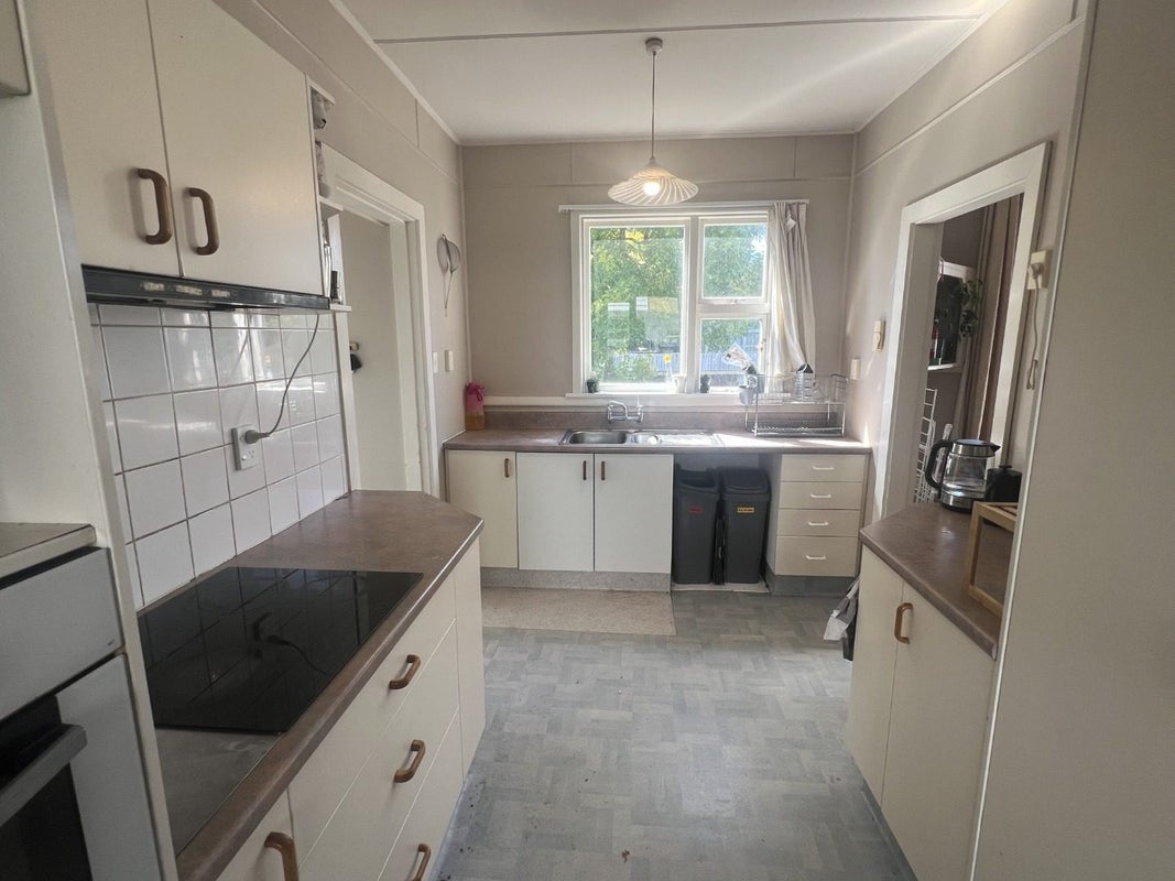 47 Antigua Street, Addington, Christchurch - Carousel 2