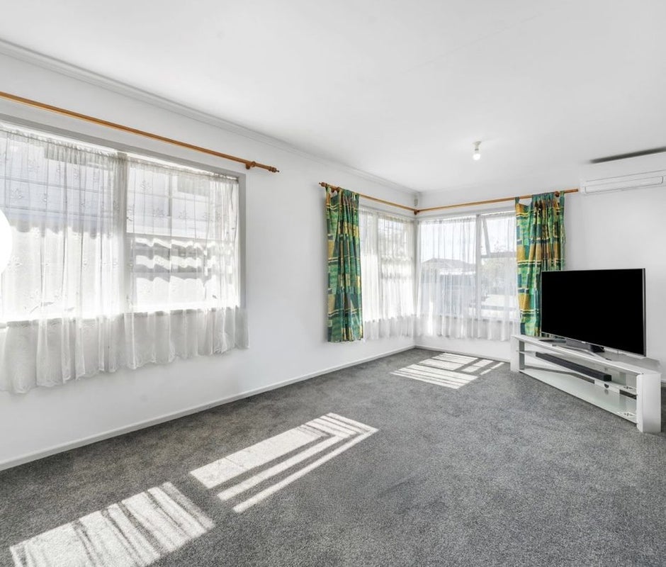 148 Hall Avenue, Favona, Auckland - Carousel 2