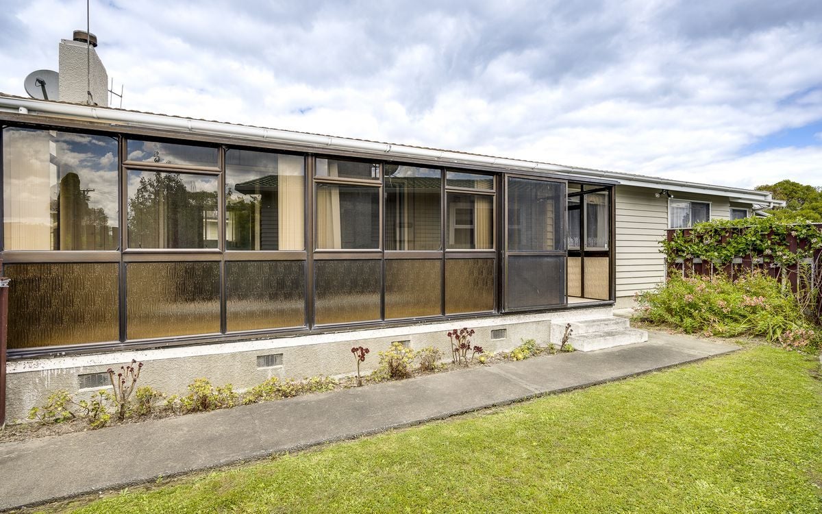 61 Wycliffe Street, Onekawa, Napier - Carousel 36