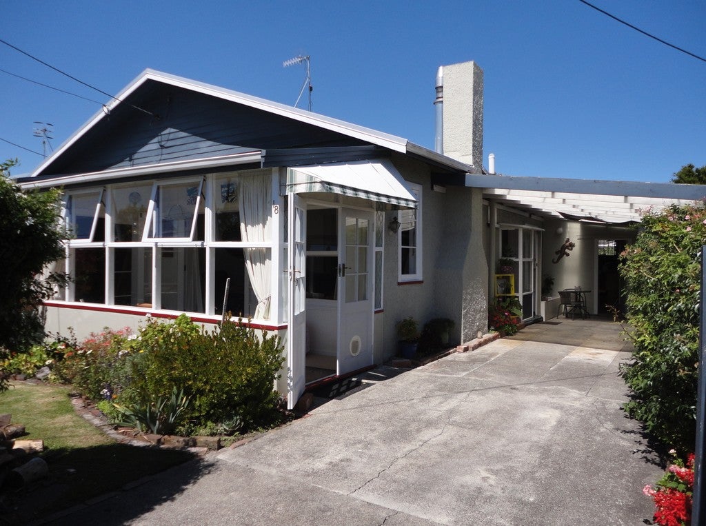 18 Stark Street, Durie Hill, Whanganui - Carousel 1