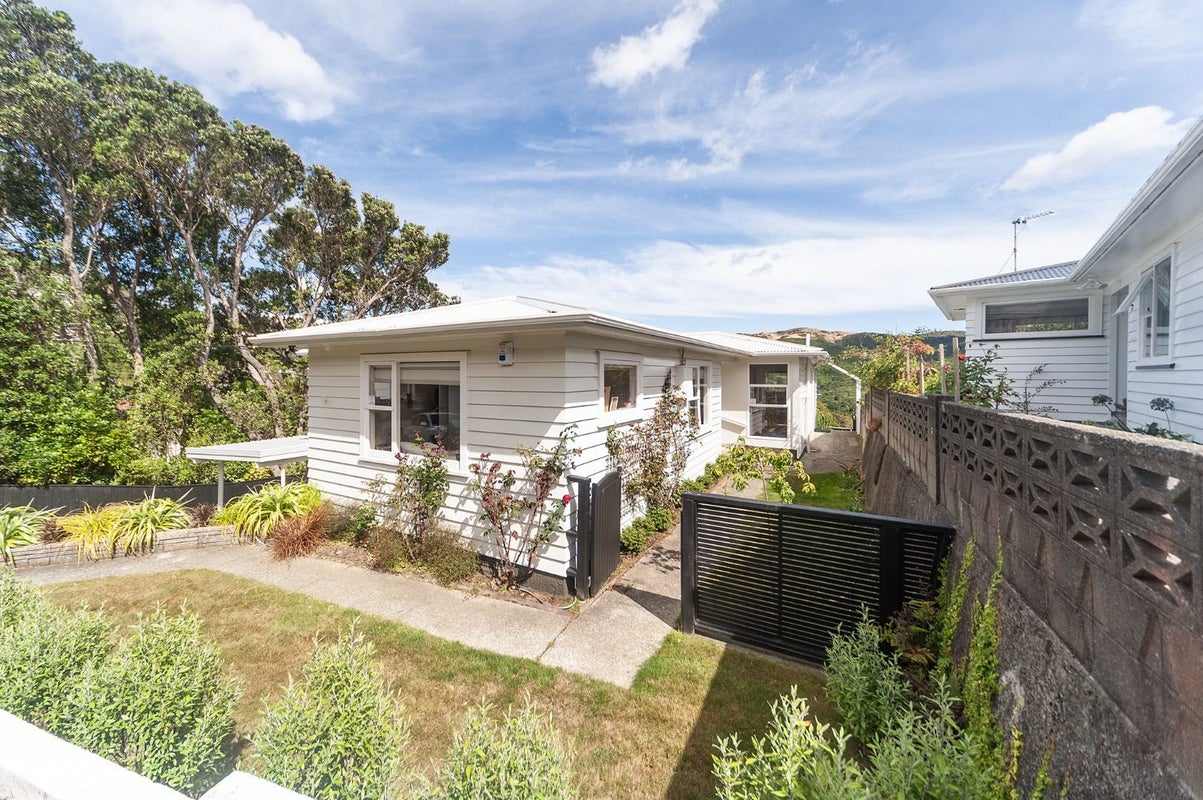 1 Rutland Way, Wadestown, Wellington - Carousel 2