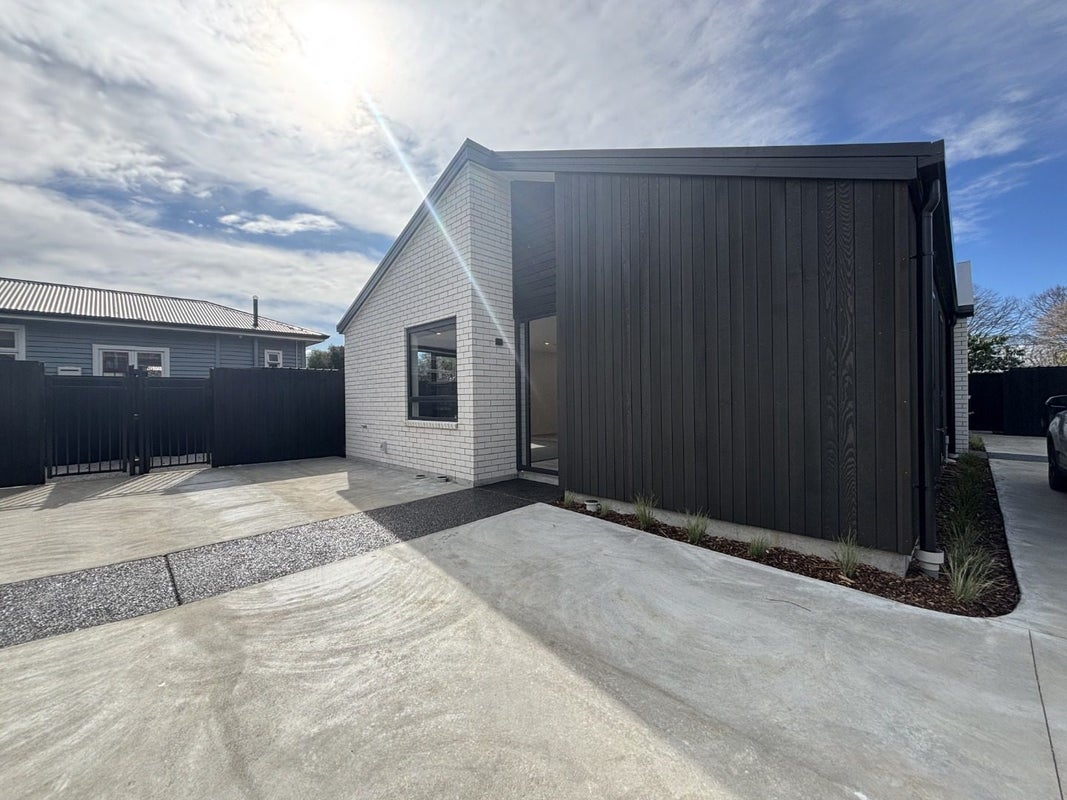 3/188 Cranford Street, St Albans, Christchurch - Carousel 1