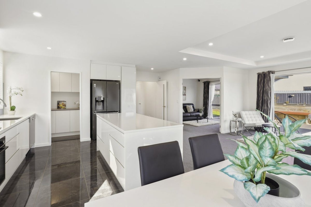 4 Denny Street, Marshland, Christchurch City, Canterbury - Carousel 2
