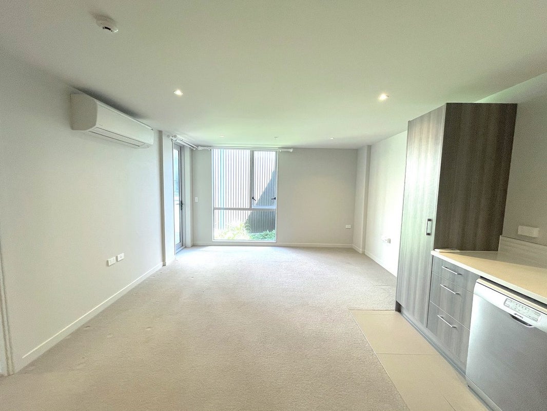 108/1 Rose Garden Lane, Albany, Auckland - Carousel 2